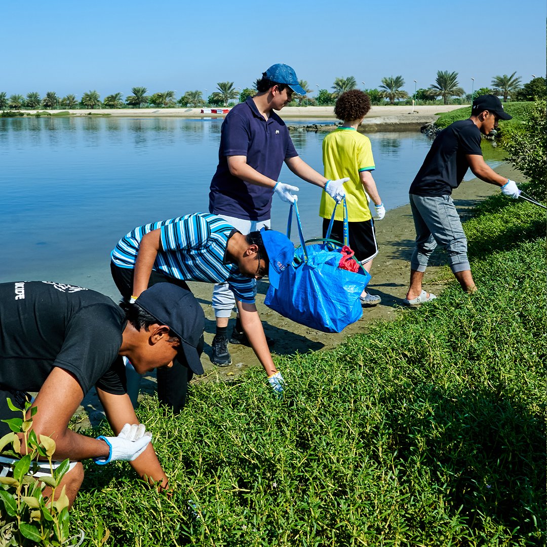 UAEYearOf's tweet photo. A successful Mangrove Champions cleanup for the books! 🌳
Grateful to everyone who showed up to help keep these trees thriving. Together, we’re building a better tomorrow 💚
#YearOfSustainability #UAE53 #PlanToAction #Events https://t.co/JicJlLsAVK