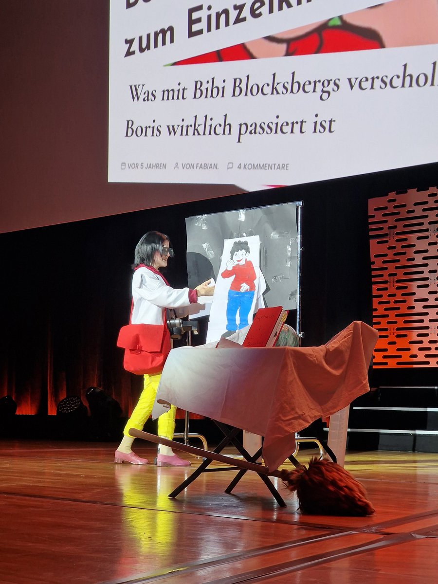 DCM Cosplay tweet media