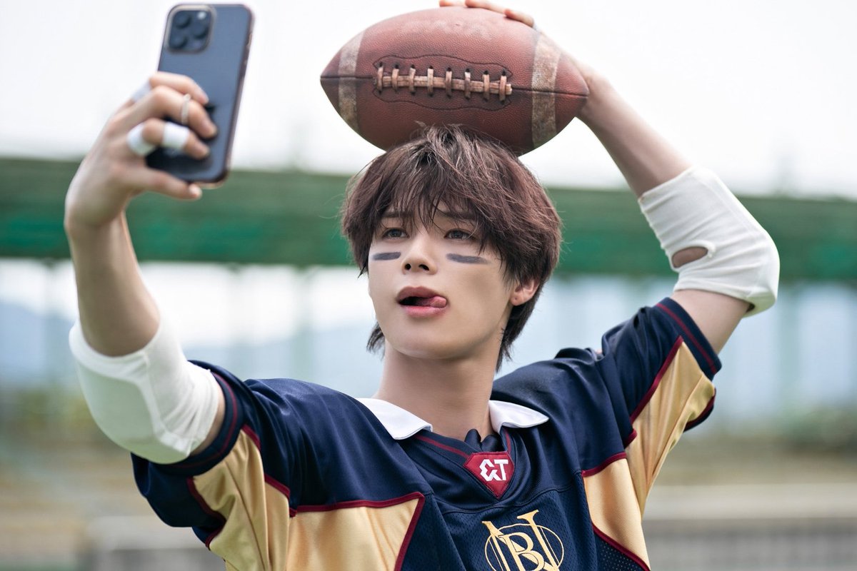 mutekishoujo's tweet photo. 2024 앤팀 케이 생일 해시태그 최종 투표👑

22시 기준 득표수가 가장 많은 1번 해시태그로 최종 결정되었습니다! 잠시후인 밤 11시 30분부터 아래 해시태그와 함께 데뷔 후 두번째로 맞는 케이의 생일을 축하해주세요♥

촉박한 시간이었지만 참여해주신 많은 루네여러분 정말 감사합니다🫶

# HAPPY_K_DAY
# 케이의_완주까지_평생함께