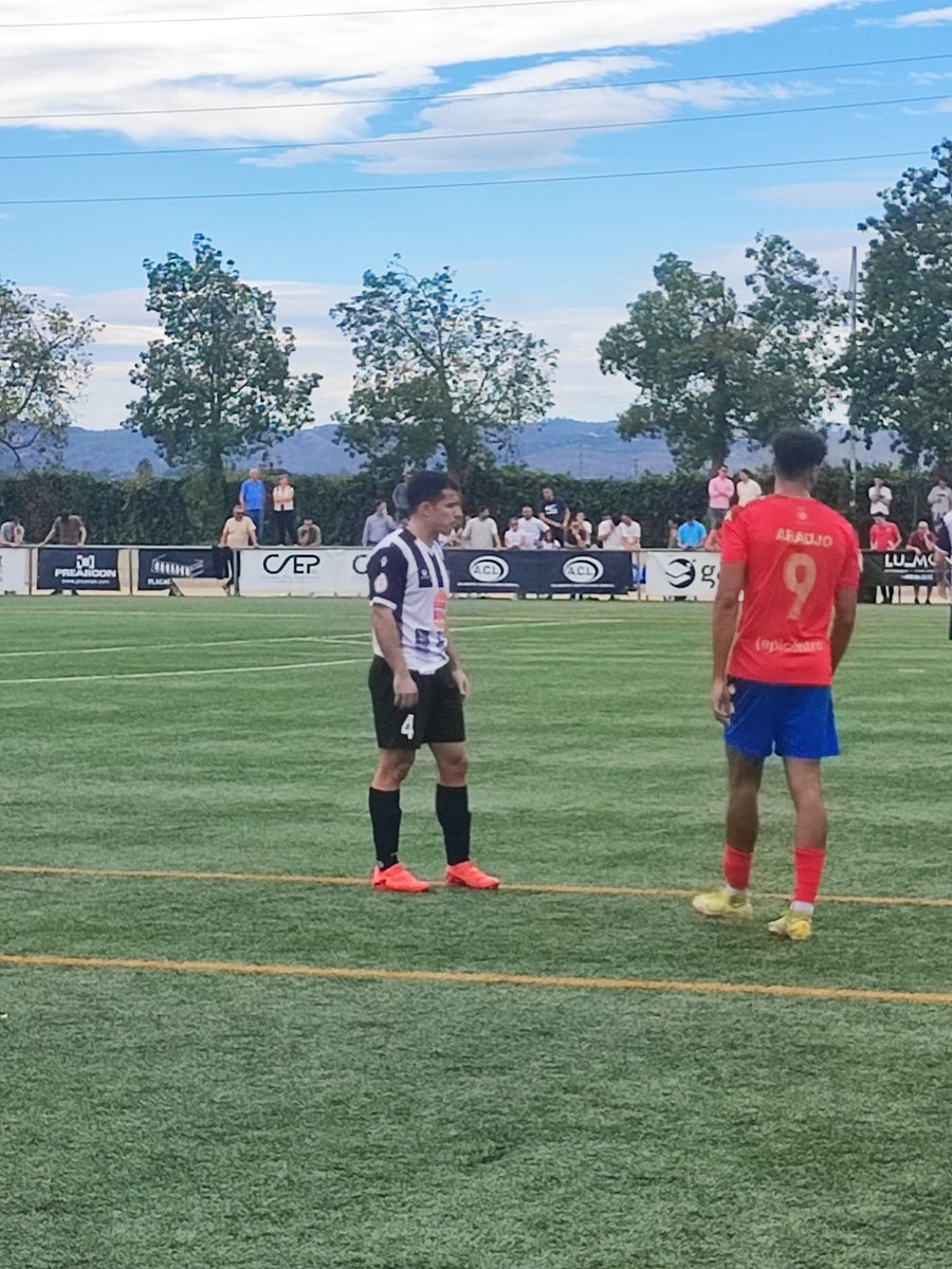 Final a l'Almena 

 <a href="/UDECastello/">UD Castellonense</a> 1️⃣  🆚 <a href="/AtcoSaguntino/">Atlético Saguntino ⚔️</a> 0️⃣

⚽ <a href="/ferrii9991/">Ferran Giner</a>

 <a href="/Tercerarfefinfo/">Tercera Federación / RFEF Info</a> <a href="/estadio_directo/">ESTADIO DIRECTO</a>
<a href="/ElMinuter/">El Minuter</a> <a href="/LaFrontalArea1/">A la frontal de l'àrea</a> <a href="/JosemiJose6/">Josemi</a> <a href="/KikoCaballlero/">Kiko Caballero</a>  <a href="/TotEsport914/">Tot Esport</a> <a href="/RaulDomenech_/">Raúl Domenech</a> <a href="/PorlaescuadraCV/">Por La Escuadra⚽</a>