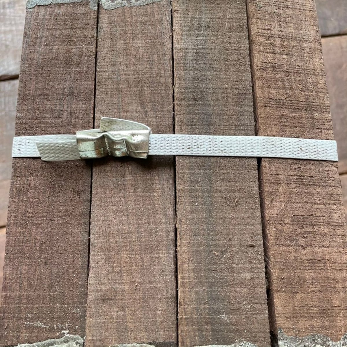 qureshyan01's tweet image. #RosewoodForSell #EbonyForSell #Ebonywood #Guitar #ForLuxuryProducts #woodworker #woodshop #woodartist #trending #Forluthier #rosewood #forguitar #ForFreatboard #foroud #ForViolinBows #forukulele