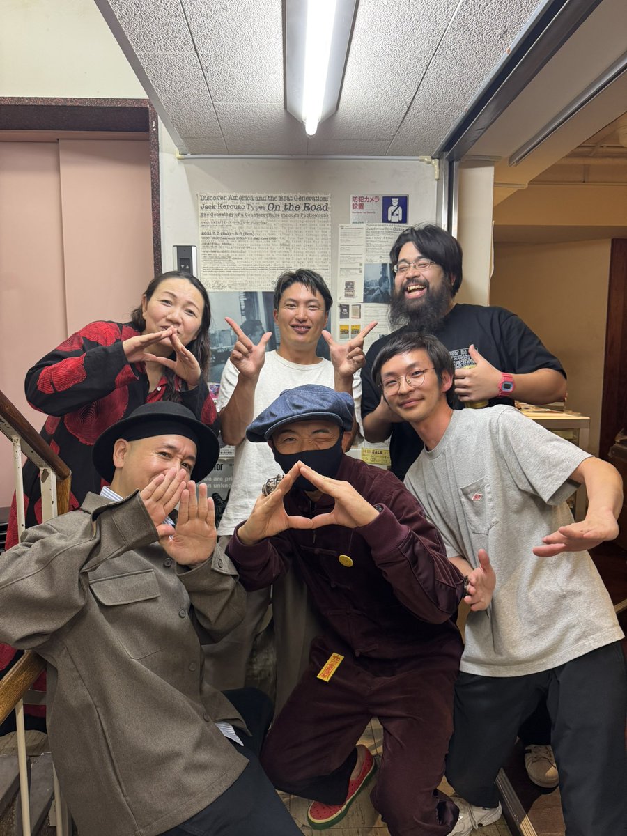 yallrocksick's tweet photo. 2024' 10.20 19:30-
CUT SUIKA
WITH OBATAJIN® SHOJIWATARU
RELEASE PARTY
at Flying Books🪽
→色々なポーズをしました🍉
ありがとうございました🙏
#CUTSUIKA
#OBATAJIN
#SHOJIWATARU
#tommo
#Flyingbooks https://t.co/pOMeo6XHJl