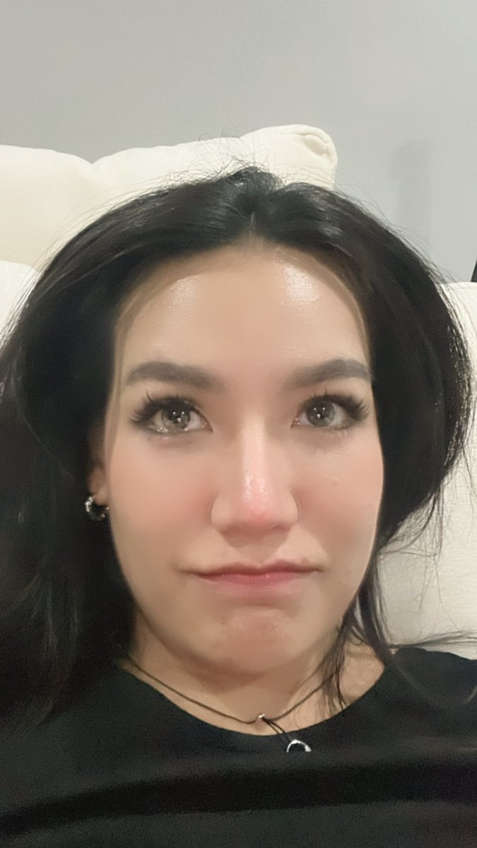 Daaddeaw (ตัวจริงเค้าบอกให้ใส่ด้วย) tweet media