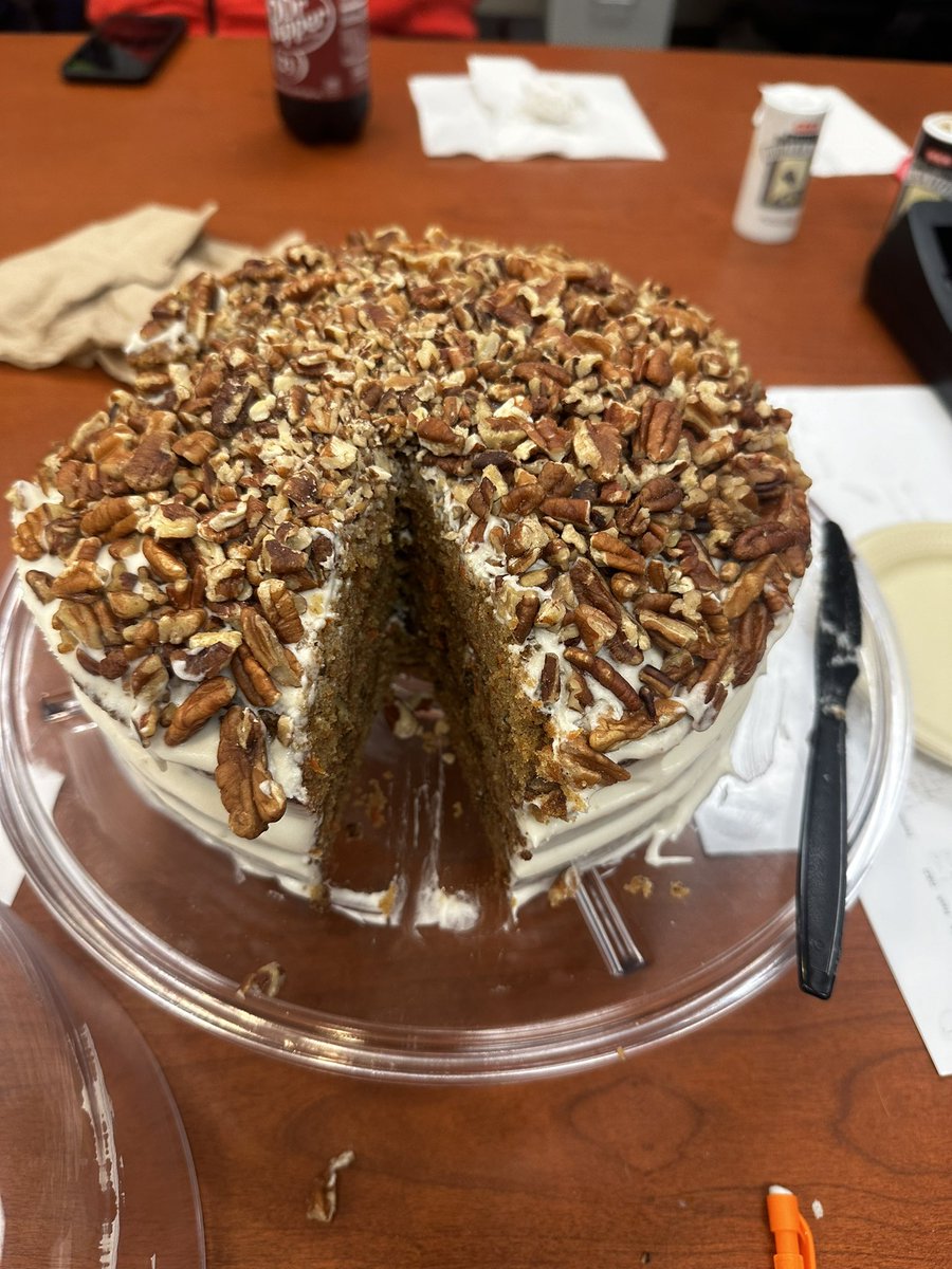 DJJG11's tweet image. Thank you to our @AlvinHSJackets Principals for feeding our coaches yesterday morning at work! We appreciate all y’all’s support!

#JPND #InThisTogether