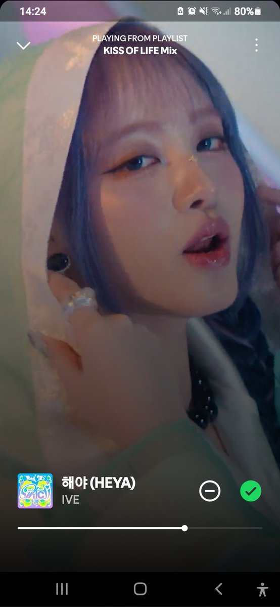 bloom 🥯 tweet media