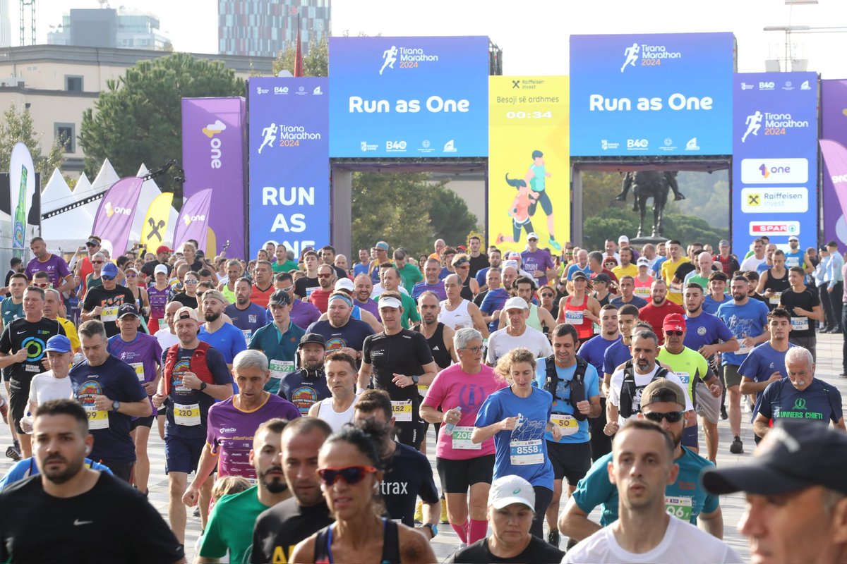 erionveliaj's tweet photo. 🏃🏻‍♀️ MARATONA E TIRANËS 2024 🏃🏻‍♀️

Një ditë plot energji, emocion dhe adrenalinë! 💪����🏅🎉❤️ https://t.co/HegxvceKYU