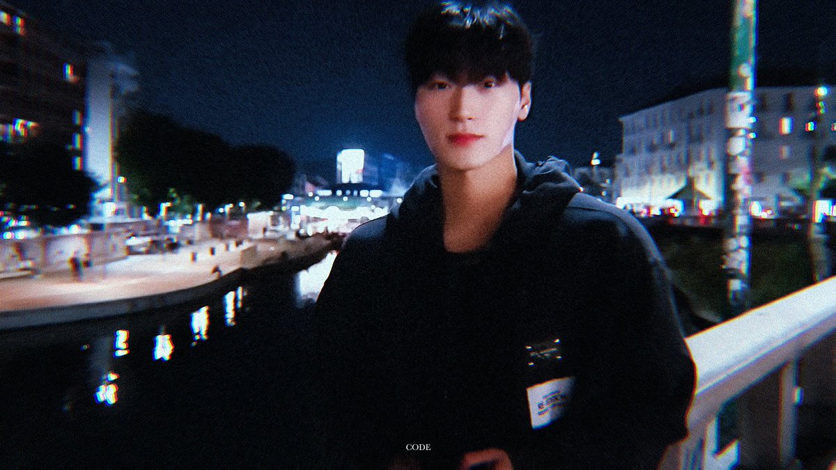 Code99710's tweet image. SAN in Dolce&amp;amp;Gabbana S/S 2025

#산 #SAN #에이티즈 #ATEEZ