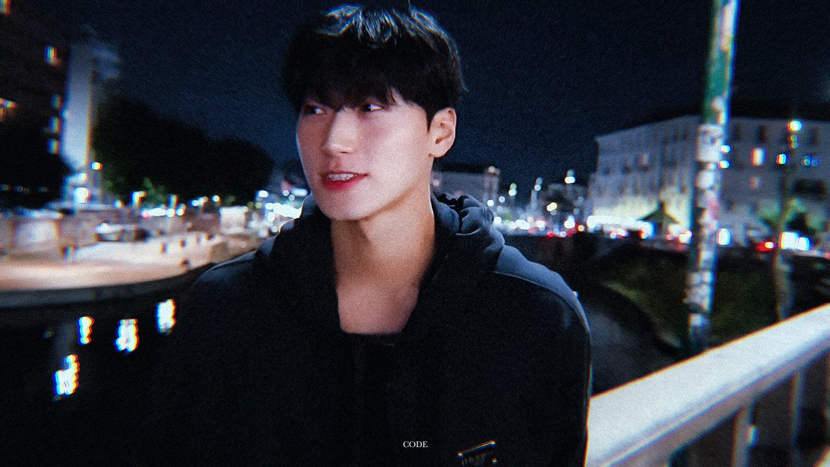 Code99710's tweet image. SAN in Dolce&amp;amp;Gabbana S/S 2025

#산 #SAN #에이티즈 #ATEEZ