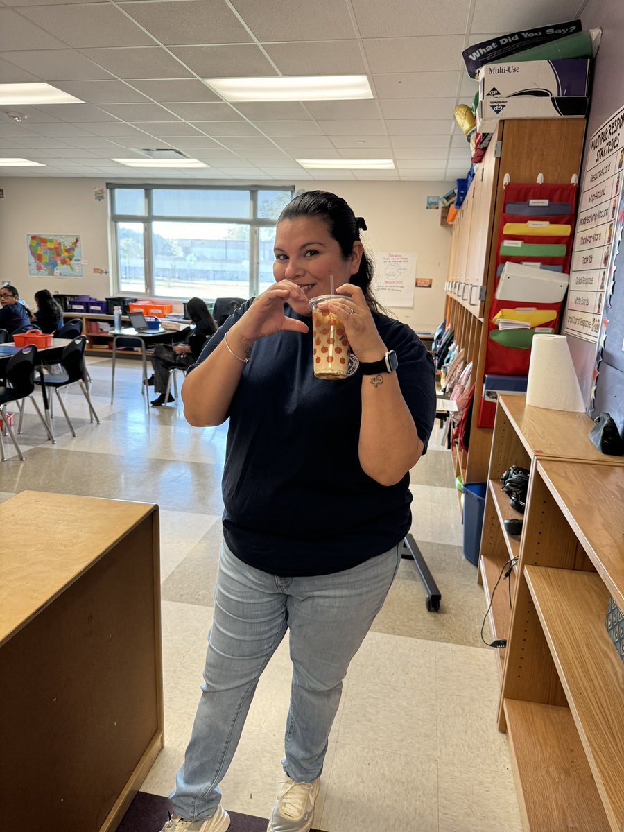 Neff Eagles are showing their appreciation for our amazing teachers today with a coffee bar! Wishing everyone a happy Friday 🧡🎃