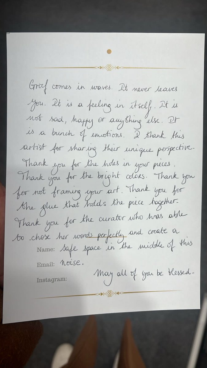 Each an everyone one of us have had our own fair share of grief, mine was losing my older brother 10 years ago, he was my rock, my shield and my inspiration. I'm deeply grateful for this show, and I will read all these notes you guys have written. . 🇨🇵💖 Merci