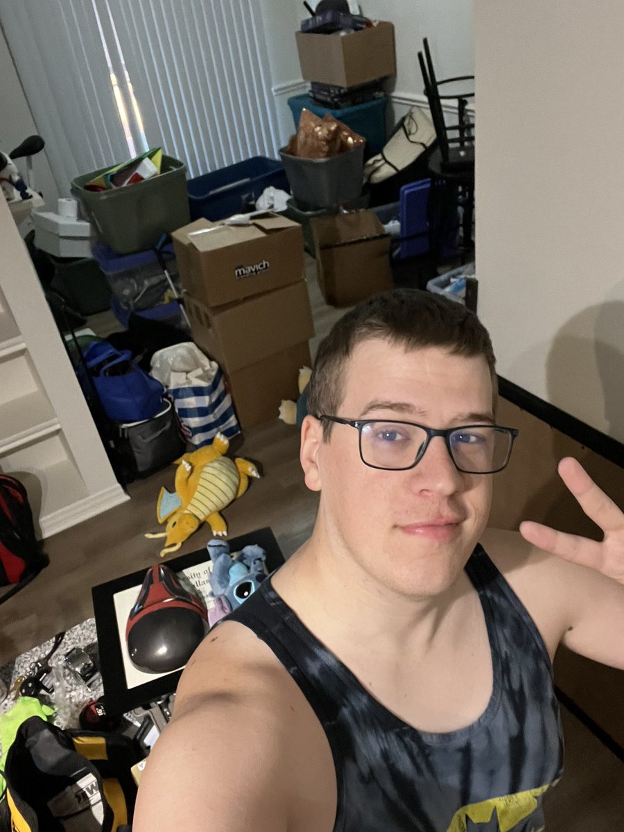 cadecalrayn's tweet photo. As you can see, there is much to do here at Castle Smosh to prepare for his Royal No-So-Highness’s arrival later today

Everything aches but I’m excited cause we’re finally home 🥰 https://t.co/2JgDtNXbDP
