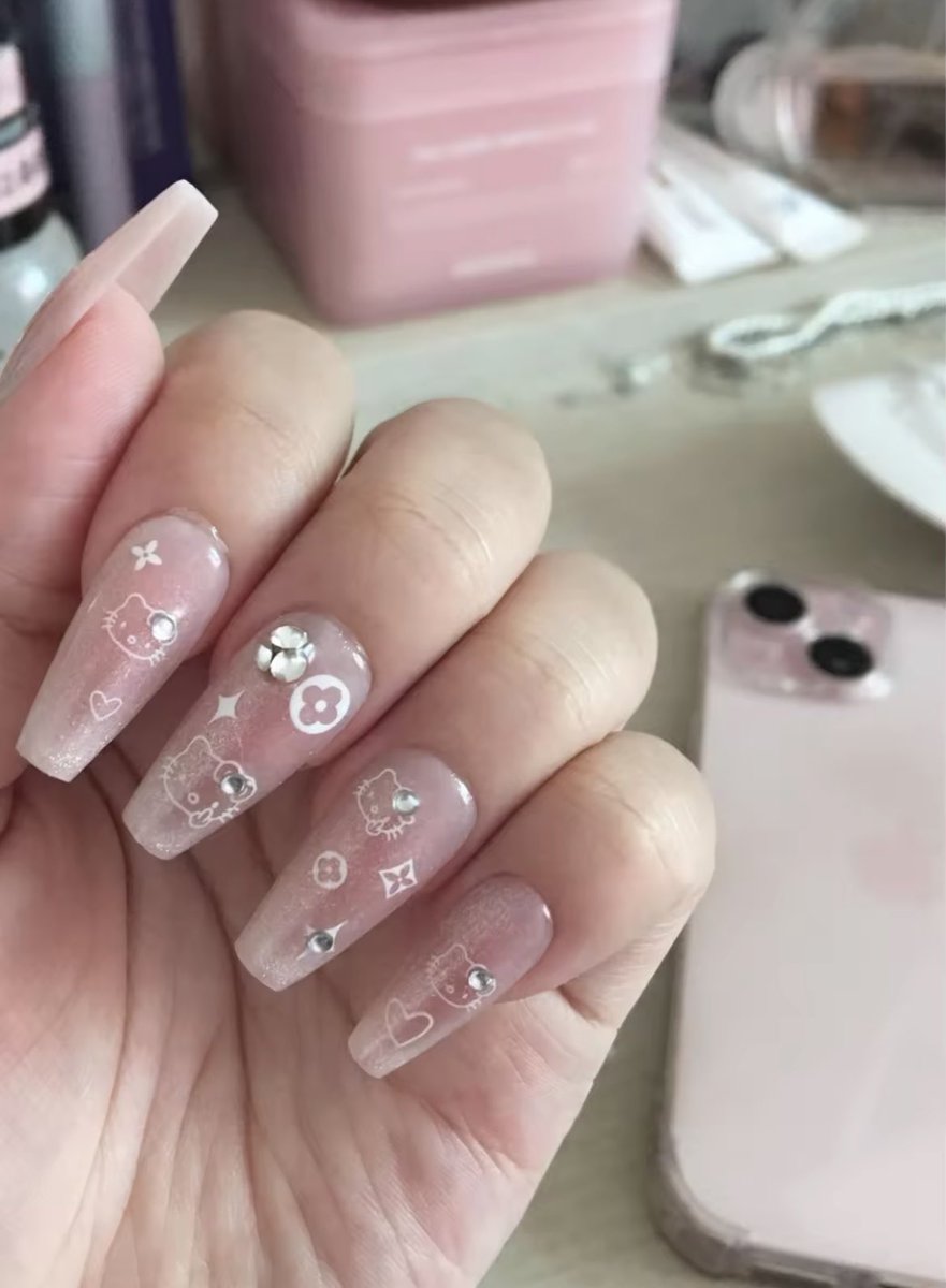 gangali_express's tweet photo. 매우 느낌좋은 키티 네일팁을 발견˳ ˳ ˳ꯁ
🎀https://t.co/BcNyp1JxaC (3360원) https://t.co/6CAl9obgzT