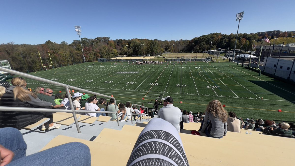 juju23665's tweet photo. Had a fun time yesterday, @SUMustangFB, congrats on the big win yesterday! Thank you @CoachBernardo55, for the game invite. @RockRidgeFB @AthleticsRR @Coach_Urquhart https://t.co/lZN4r8S4QW
