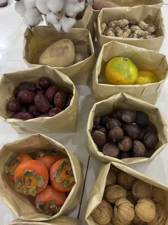 KellyNe2_'s tweet image. 友達が秋の収穫物を送ってくれました。