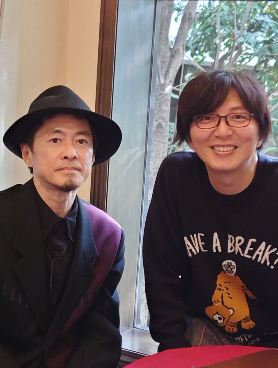 本日放送されたNACK5カメレオンパーティーのPart4で土屋礼央(<a href="/reo_tsuchiya/">土屋礼央</a>)さんが好きな曲を紹介するコーナーで
・Quiet Village「南風」
・ズボンドズボン「Stay in Dream」
の2曲をオンエア！前者はもちろん僕が作曲とギターです。radikoでどうぞ！2曲共ドラムは菅田直人(<a href="/gatchandrum/">菅田直人</a>)！
#カメパ