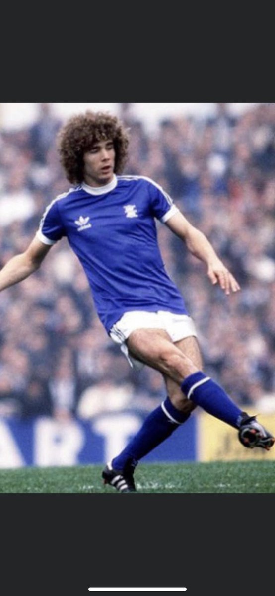 dbg17's tweet photo. @80s90sfootball Alberto Tarantini https://t.co/R9SNvaMgY5