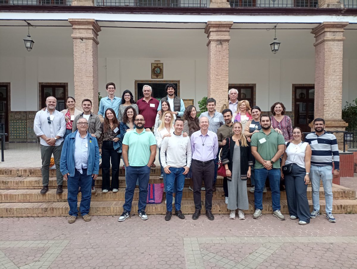 #ParroquiaSalesiana | los hermanos de <a href="/SSCCTriana/">SSCC Triana</a> participan en la animación de los cursillos prematrimoniales de <a href="/salesianotriana/">Salesianos Triana</a> para un grupo que prepara su compromiso lleno de ilusión 💒💍

#TuCarismaNosImpulsa
