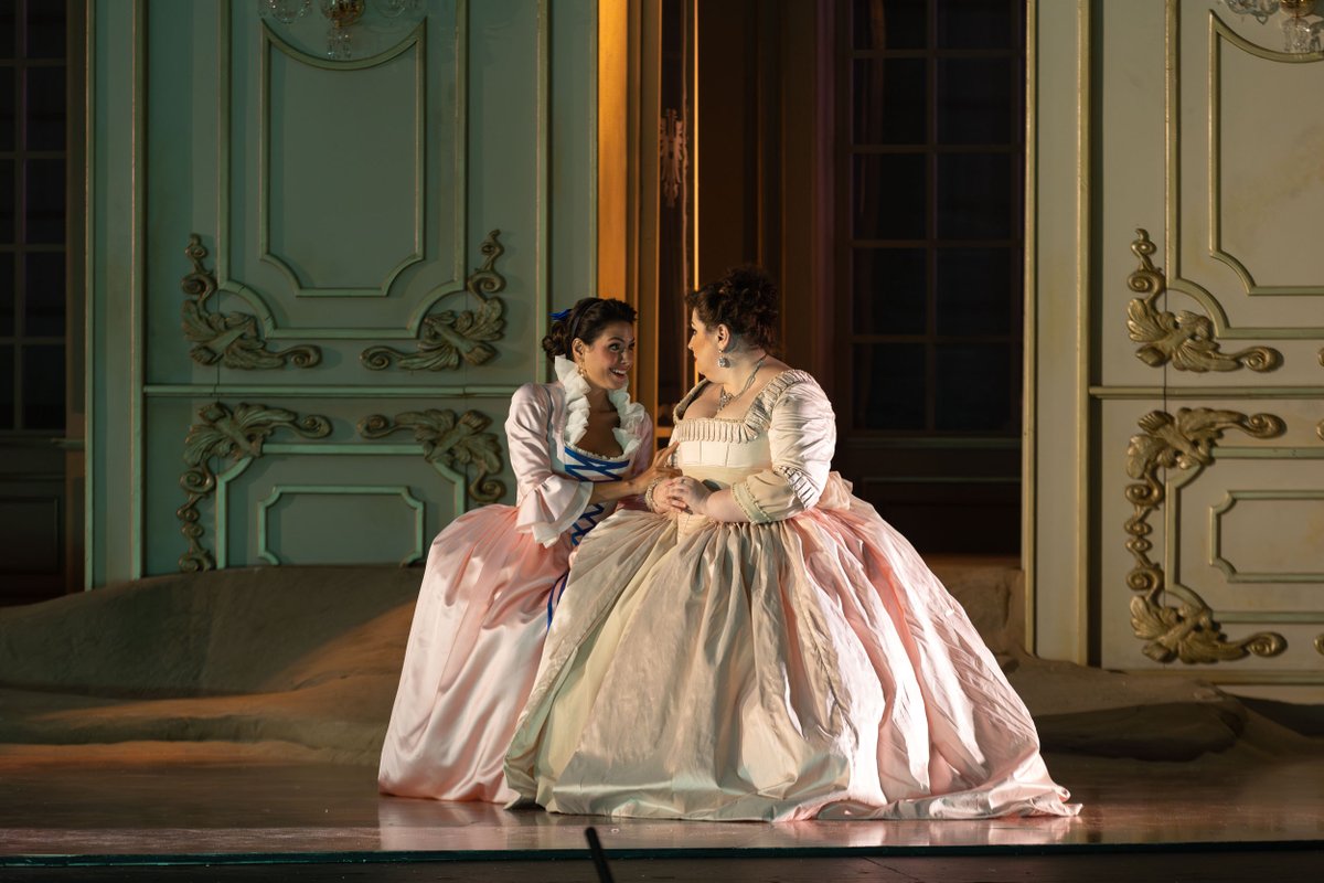 OperadeTenerife's tweet photo. ⏳ Hoy decimos adiós a ‘Ariadne auf Naxos’, una producción con la que @Auditoriotfe afianza su compromiso con las grandes producciones.

¡Gracias al equipo artístico y técnico por su incansable labor y a nuestro querido público por ocupar su lugar en la ópera! 🪑✨ https://t.co/zhAnHh4Lfq