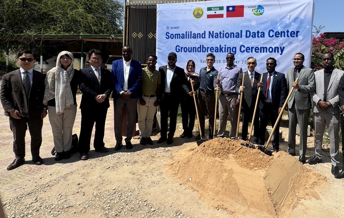 Taiwan_SLD's tweet photo. Pleased to co-host groundbreaking ceremony of Somaliland National Data and Cyber Security Center, a crucial part of E-government infrastructure that will operate in accordance with international standards, and a significant milestone in Taiwan’s commitment. 1/
#TaiwanICDF https://t.co/1EiE91Vdzx