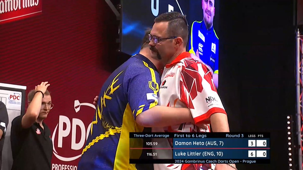 livedarts's tweet photo. 𝗢𝗨𝗧𝗥𝗔𝗚𝗘𝗢𝗨𝗦 𝗙𝗥𝗢𝗠 𝗟𝗜𝗧𝗧𝗟𝗘𝗥 🤯🔥

Less than 24 hours after setting a new tournament record average, Luke Littler raises the bar once again with an astonishing 116.51 average in a 6-3 win over Damon Heta - who averaged 105.6! ☢️

#CDO24 https://t.co/KqChvpYhjM