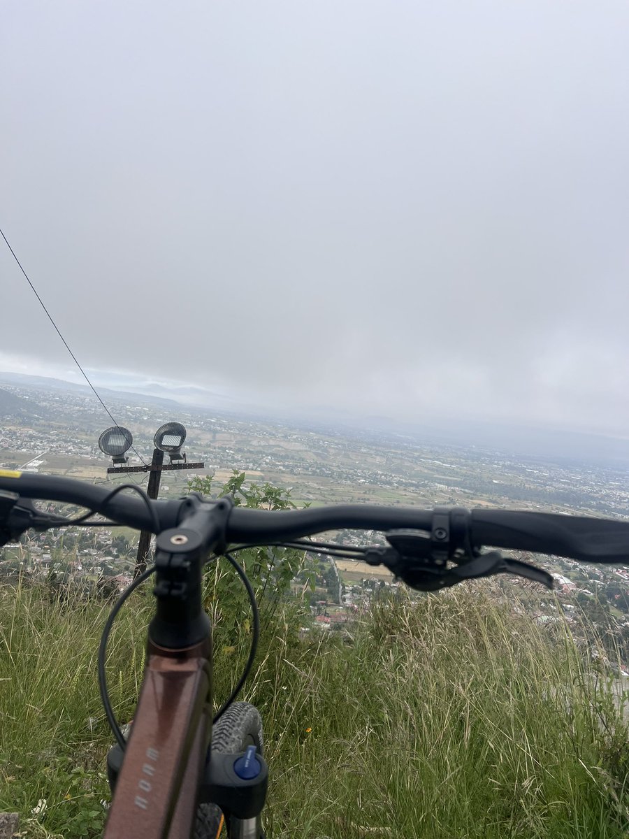 alphonsox3's tweet photo. #bikelife #FelizDomingo https://t.co/Nmwz5DEGlA