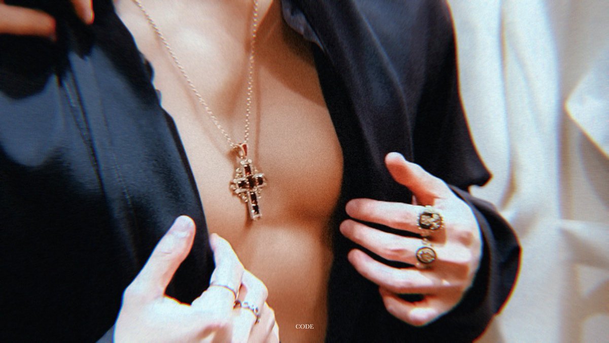 Code99710's tweet image. SAN in Dolce&amp;amp;Gabbana S/S 2025

#산 #SAN #에이티즈 #ATEEZ