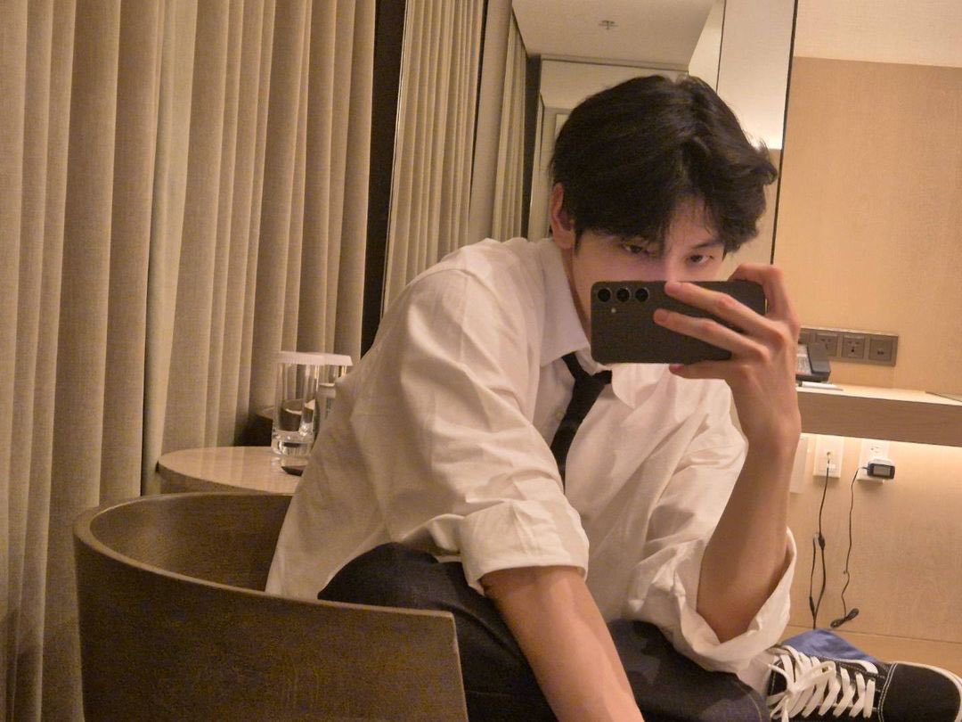 Soobin. tweet media