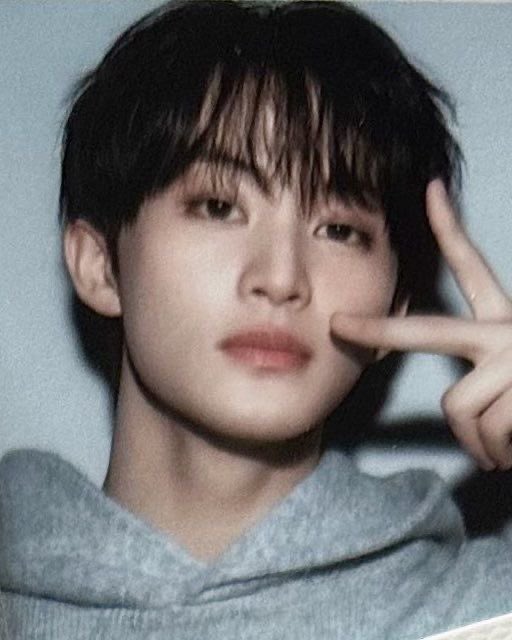 Jejak Hujan 

#Sadanka a mark lee few tweet au