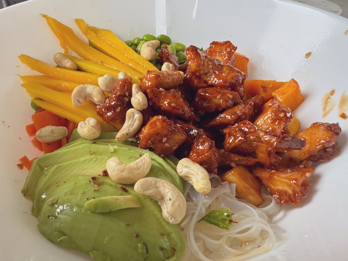 Człowiek wraca po treningu do domu a tu tyle dobroci. Weszło jak szalone.