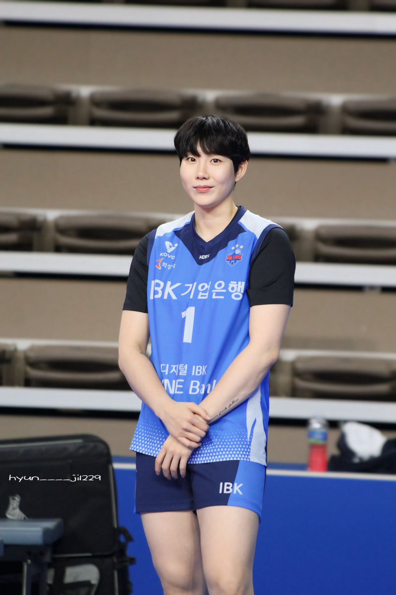 쏘 선배 실물👍
매력덩어리☺️