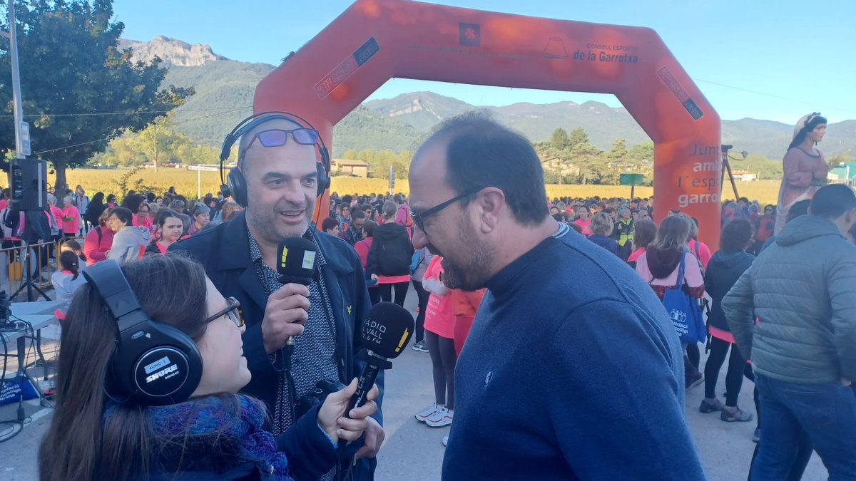 ♻️ Recupera aquí tot el  el programa especial de ràdio de la <a href="/CursaDonaPreses/">CursaDonaLesPreses</a> en directe des del parc 1 Oct. De #LesPreses 

radiolavall.com/radio-la-vall-…