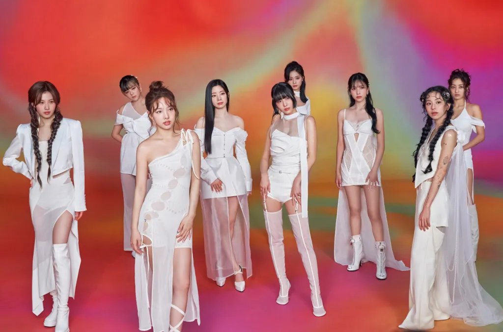 TWICE to release a new album in December.