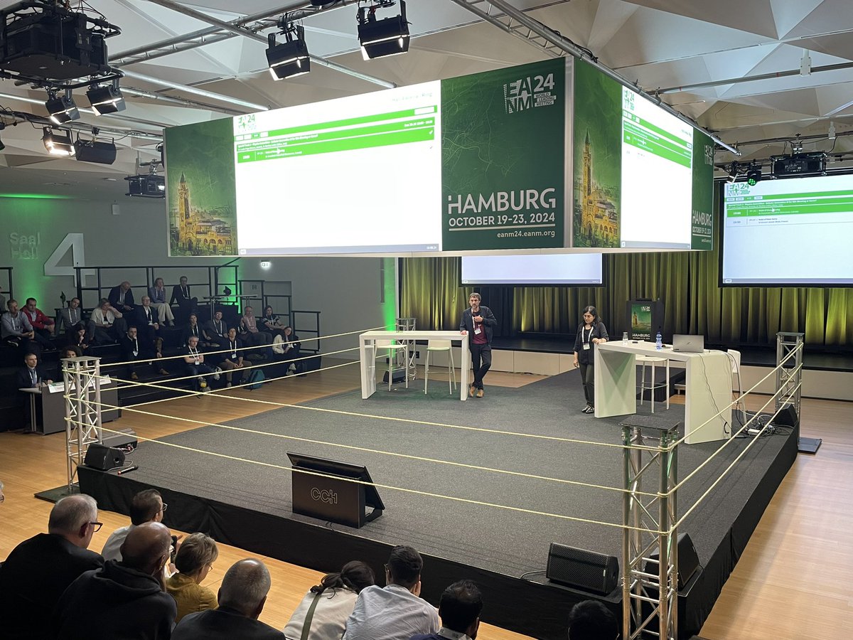 At #EANM24 controversial topics are discussed in a boxing ring. This is another level!🤩