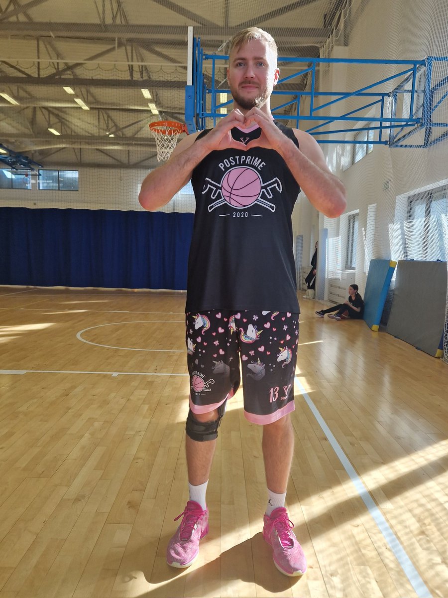 wooden13's tweet photo. Nikt mi nie powie, że jakakolwiek drużyna koszykarska w Polsce ma lepsze ciuchy niż team @PostPrimePl❤️🦄 https://t.co/4nnrP0jeOM