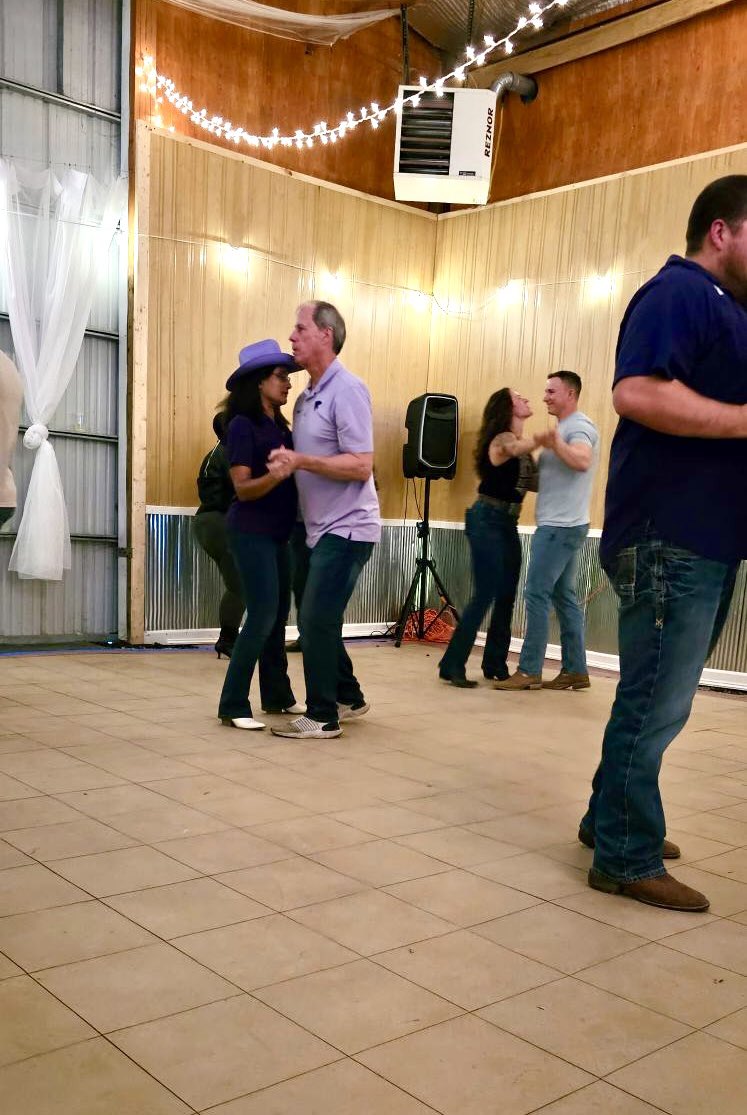 We had a wonderful time at the Habitat Hoedown, a fundraiser for Habitat for Humanity of the Northern Flint Hills. The food was delicious and even had a chance to dance and enjoy some smores! <a href="/MHKHabitat/">Manhattan Area Habitat</a> #habitatforhumanity #community #housing #hoedown #fun #communityneeds