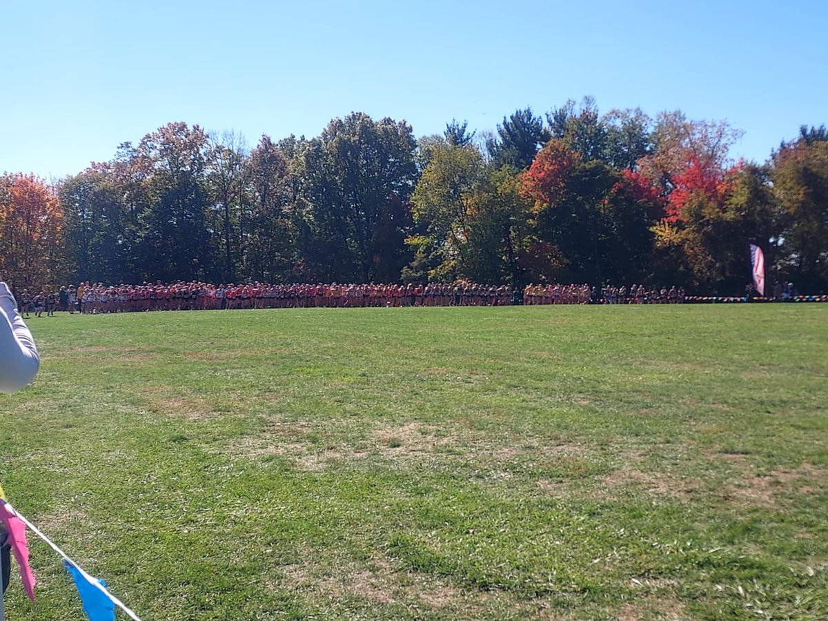 ElihuDale44018's tweet photo. PR ALERT!!!

Big TSTCA meet! Ran a PR of 17:15, placed 17th! Onto WPIALs next week! https://t.co/TneZXtmC8s