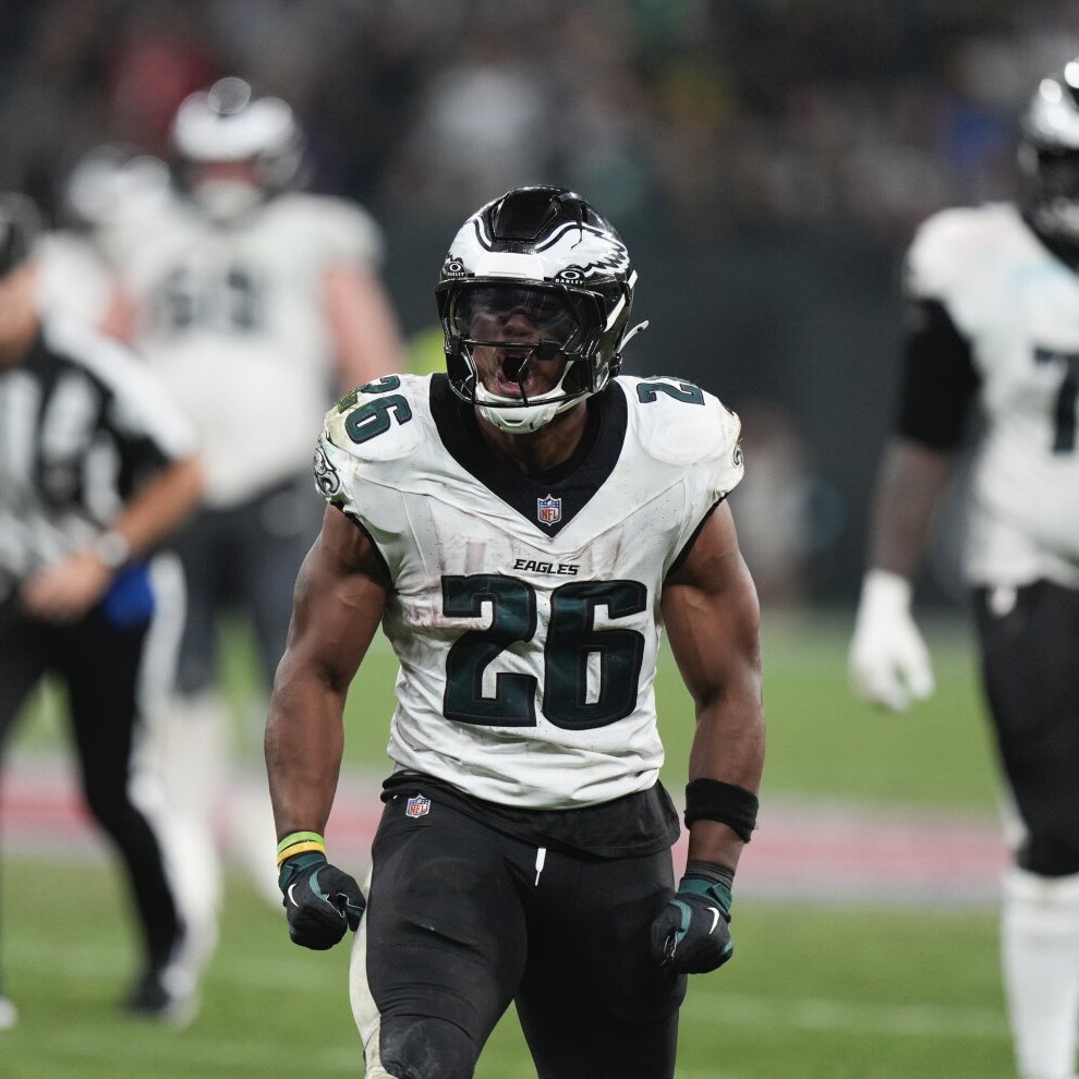🦅 BIRDS GAMEDAY TRADITION 🦅

In honor of Saquon being back in New York, let’s do another giveaway! WHEN the Birds beat the Giants, someone will win a Saquon Barkley jersey of their choice! To win:

1) Like &amp; Retweet
2) Follow <a href="/JoshReynolds24/">Josh Reynolds</a>
3) Drop a Go Birds!

Winner selected