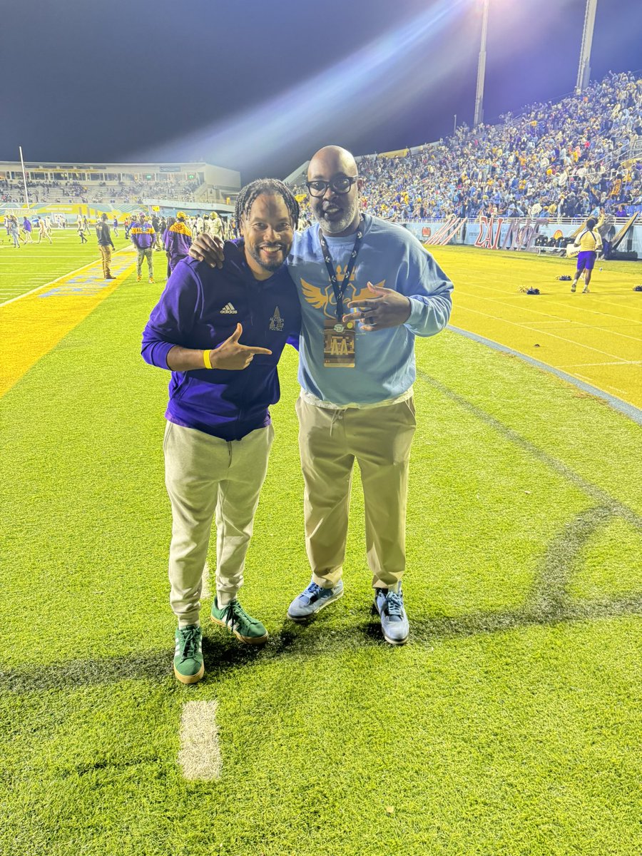 ALCollection's tweet image. No matter what these two are my bros 4 life. #BigBadBraves #ALCollectionAlcorn