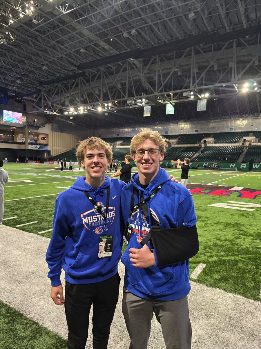 Cooperb1278's tweet image. Had a great time at UND yesterday! Thanks @CoachTomDosch for the invite!