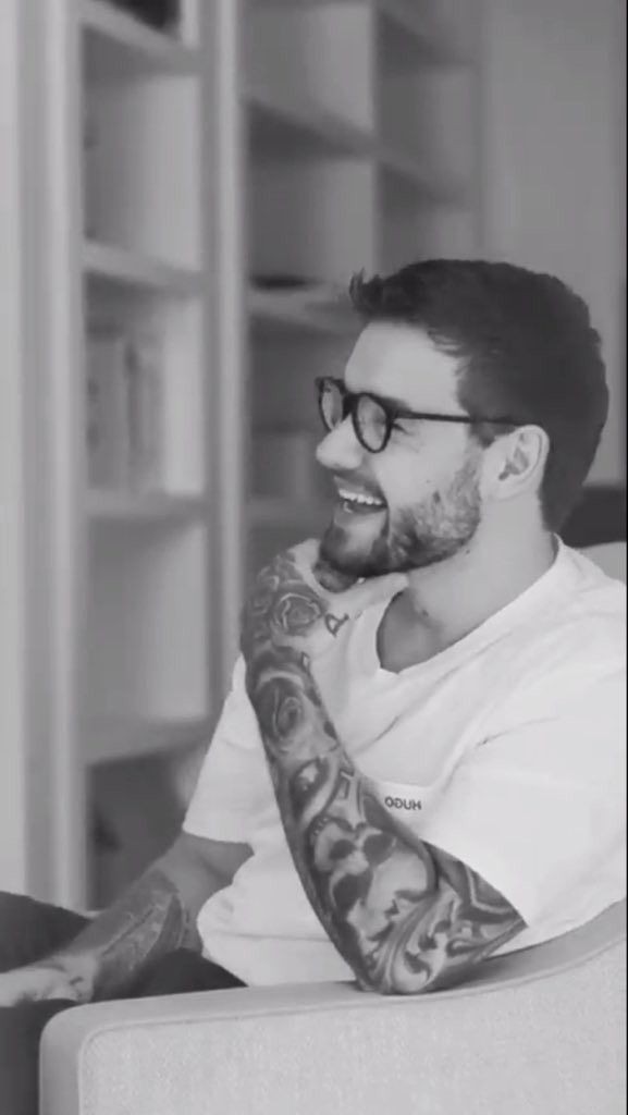 Veronic70695756's tweet photo. Te amo liamsito 🫶🏻
#LiamPayne 
#liam https://t.co/fHc80eF5vu