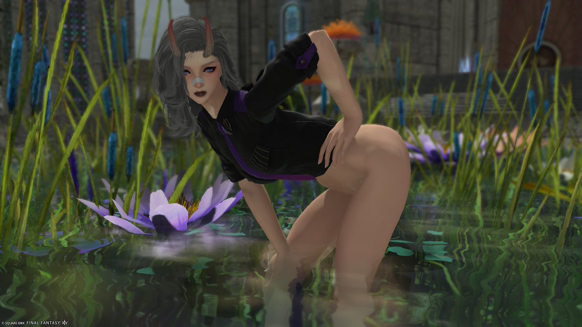 randomtallafell's tweet photo. Loving the All Saint's Wake gear this year 💜like look at the cute wings~~~
#GPOSERS #ffxivnsfw #ffxivlewd #FFXIV #allsaintswake https://t.co/FepLkBpfjb