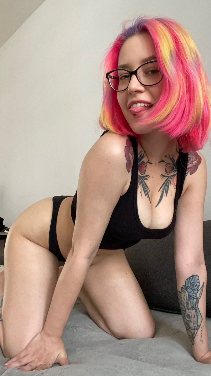 Ta cochonne 🥵 est très chaude 🔥  

 Je suis la pour te faire vider les couilles 💦🥵🍌💦