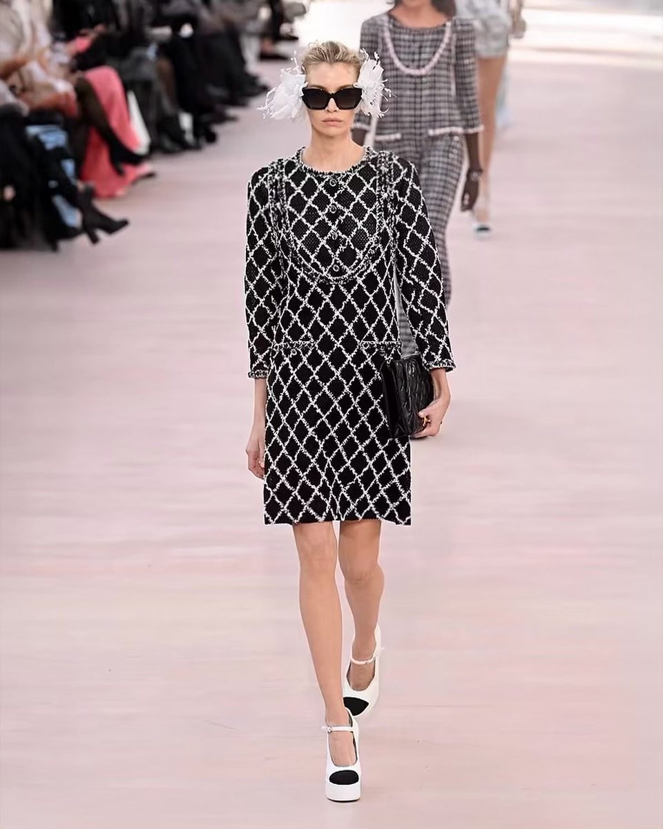 #iGettyImagesRP › P͟h͟o͟t͟o͟s͟ &amp; Videos
Search for 𝗘𝘃𝗲𝗻𝘁 › #FashionWeekRP

U͟p͟d͟a͟t͟e͟d͟: OCT/20 — 𝗡𝗲́𝗺𝗲𝘀𝗶𝘀 𝗦𝘁𝗲𝗶𝗻 (<a href="/godslayerfiles/">𝖭𝖾́𝗆 𝝑𝝔</a>) Walking runeway in <a href="/iChanelRP/">𝖢𝗁𝖺𝗇𝖾𝗅 ᴿᴾ</a> Show 2025 in #ParisFWRP <a href="/RPFashionWeek/">𝗙𝖺𝙨𝘩𝗂𝗼𝗇 𝘞𝗲𝗲𝙠 ᴿᴾ</a>