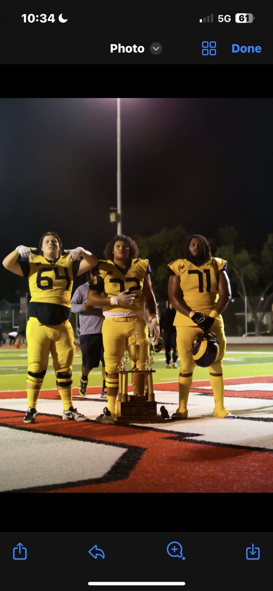 HegedusKade's tweet image. Big win with my dawgs we get it done up front. @MakiStewart3 @KaponoMao @Wishonjessie_ @BrandenMeza_ @ItsBigT__ @Coachmac500