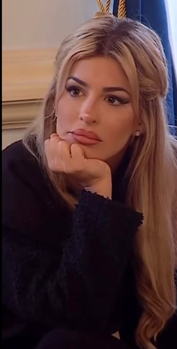 ive_whatever's tweet image. #Orianistas #Oriana ♥️🫶🫶♥️♥️♥️