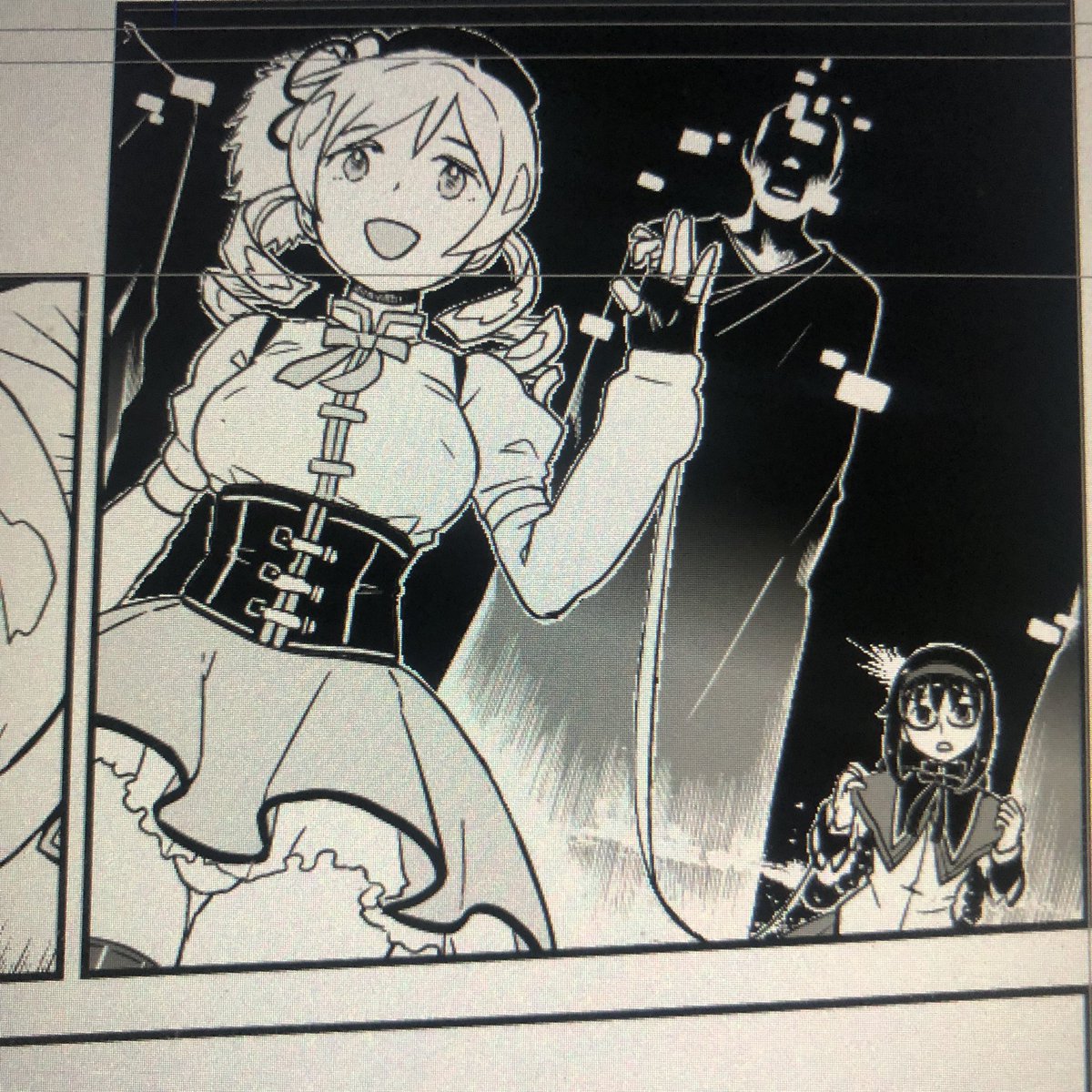 マミ嬢の地味パンチラ。 
