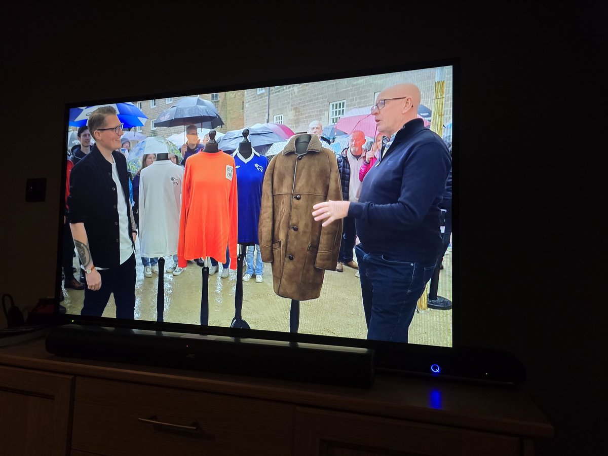 NorwichShirts🔰⚽🐤Billy tweet media