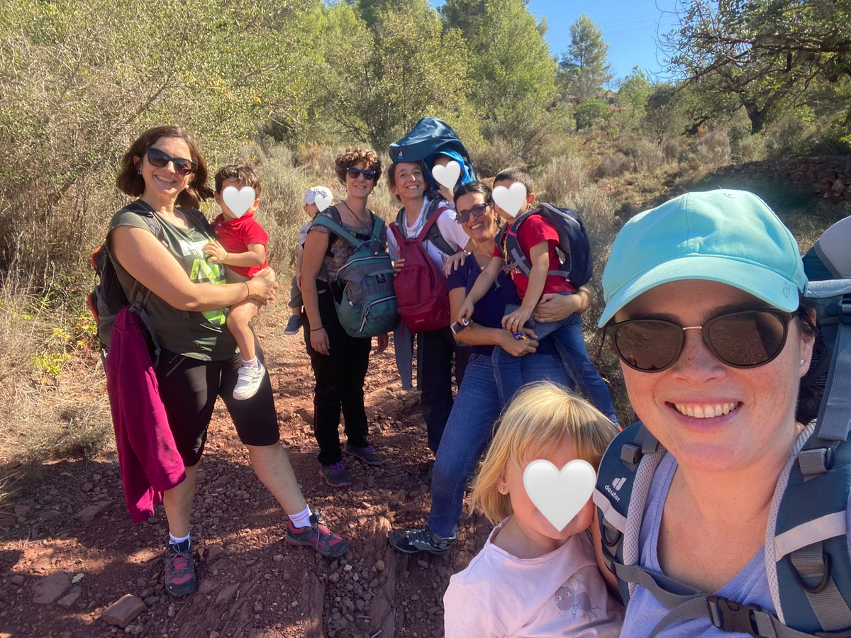 MSPE_CValencia's tweet photo. Primera de muchas rutas a la montaña ⛰️⛰️⛰️. Mamis a tope 💪 https://t.co/w1KXjimj2V