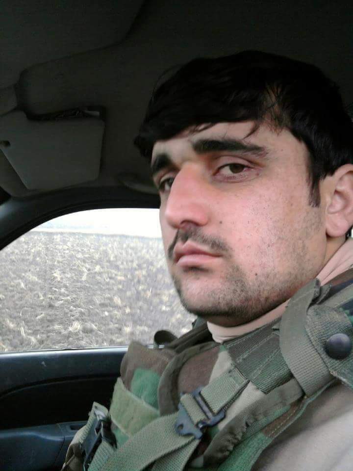 آنکه شمشیر ستم بر سر ما آخته است
خود گمان کرده که برده است ولی باخته است

های میهن بنگر پور تو در پهنه رزم
پیش سوفار ستم سینه سپر ساخته است

روح روان فرمانده قطغن زمین فرزند فرزانه میحن جوان رشید وقلم بدست برادر و دوست نزدیک مکتبم شاد ویادشان گرامی باد 
<a href="/AbdullahGard/">Abdullah Gard</a>
@GardZarkan