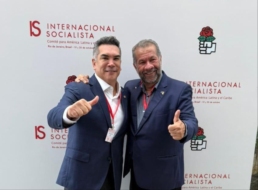 alitomorenoc's tweet photo. Gran encuentro con @CarlosLupiPDT, Ministro de Seguridad Social de Brasil y Presidente Nacional del PDT, en el marco de la reunión del Comité para América Latina y el Caribe de la Internacional Socialista en Río de Janeiro. 

Intercambiamos ideas clave para fortalecer y avanzar en soluciones que mejoren la calidad de vida de nuestros pueblos. ¡Juntos por un futuro mejor para nuestra región!